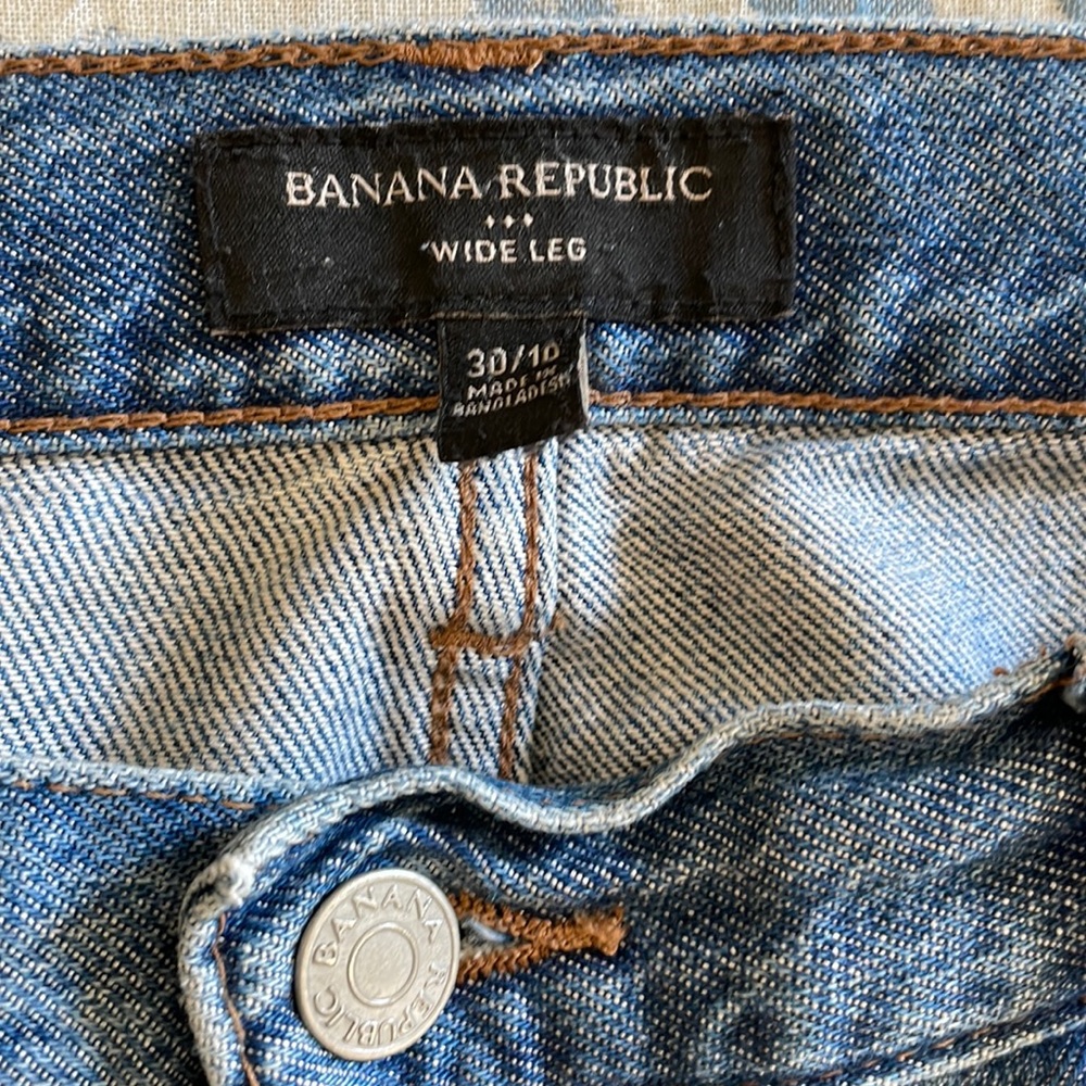 Womens Wide leg size 10 Jean